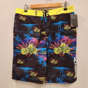 Hurley NWT Boys Board Swim